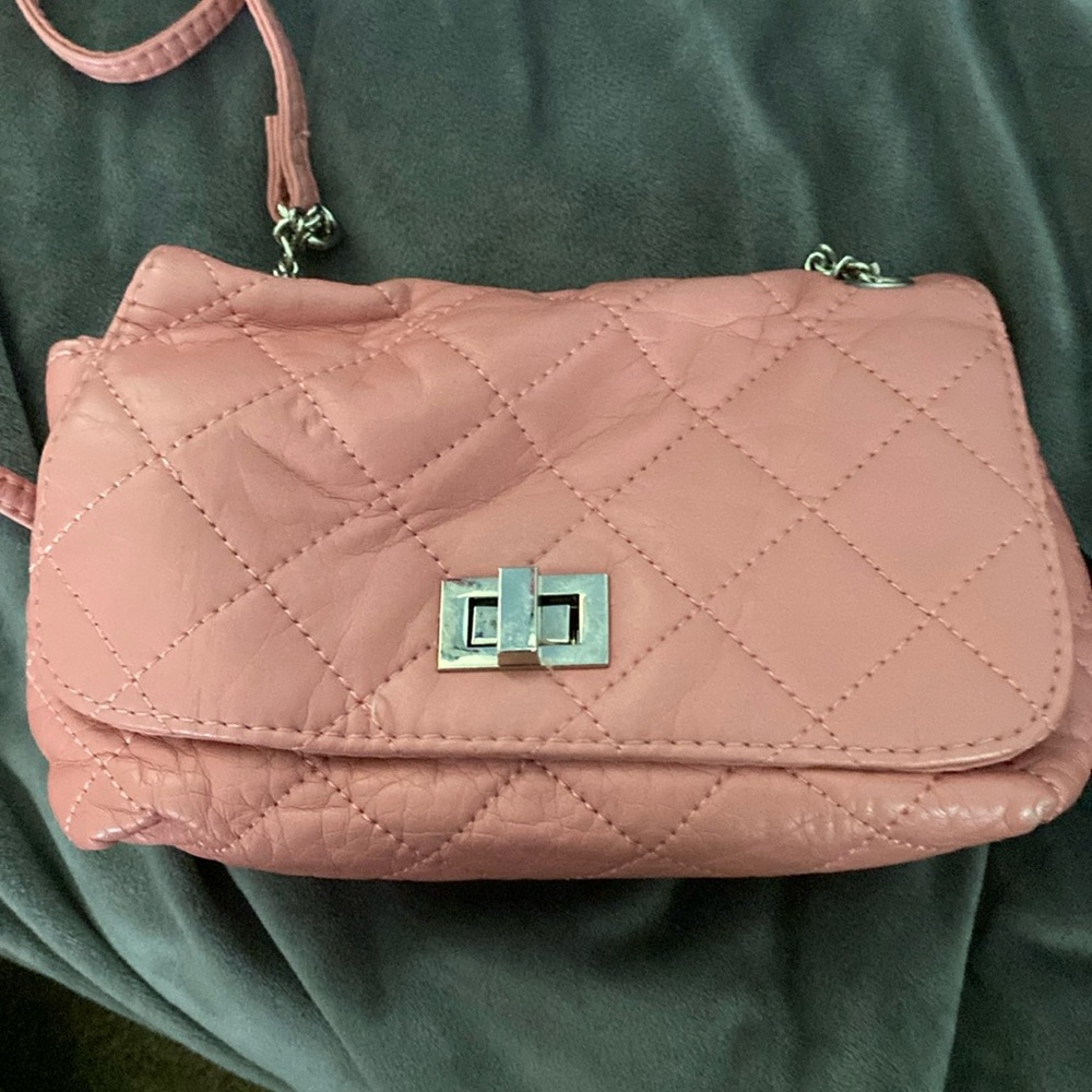 Faux leather pink quilt stitch cross-body purse